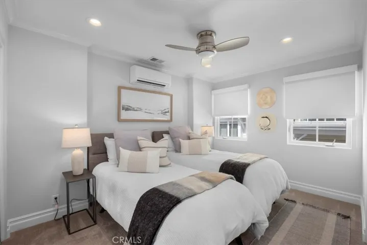 228 5th Place, Manhattan Beach, California 90266
