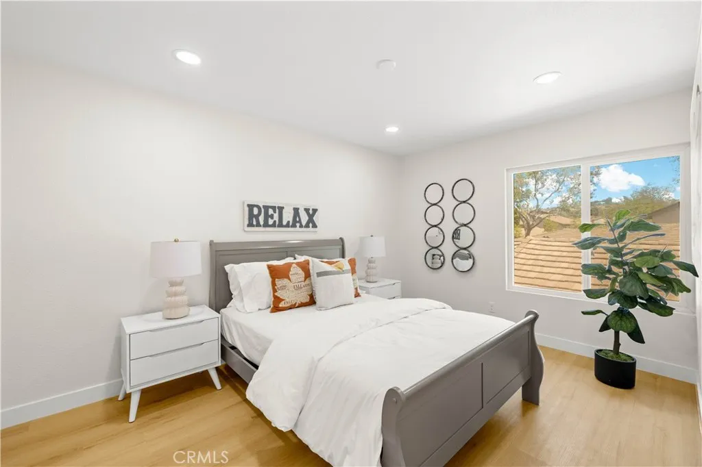 6511 E Circulo Dali, Anaheim Hills, California 92807 home-pic-19