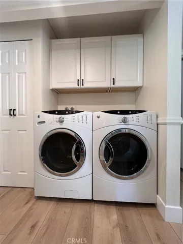 Washer and Dryer stays!