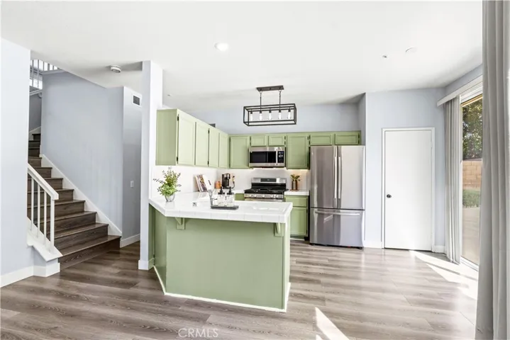 5655 Lone Pine, Fontana, California 92336