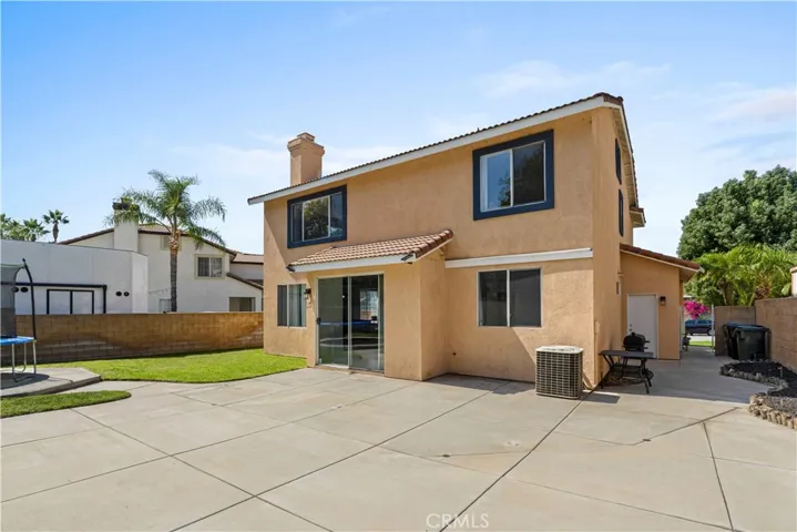 5655 Lone Pine, Fontana, California 92336
