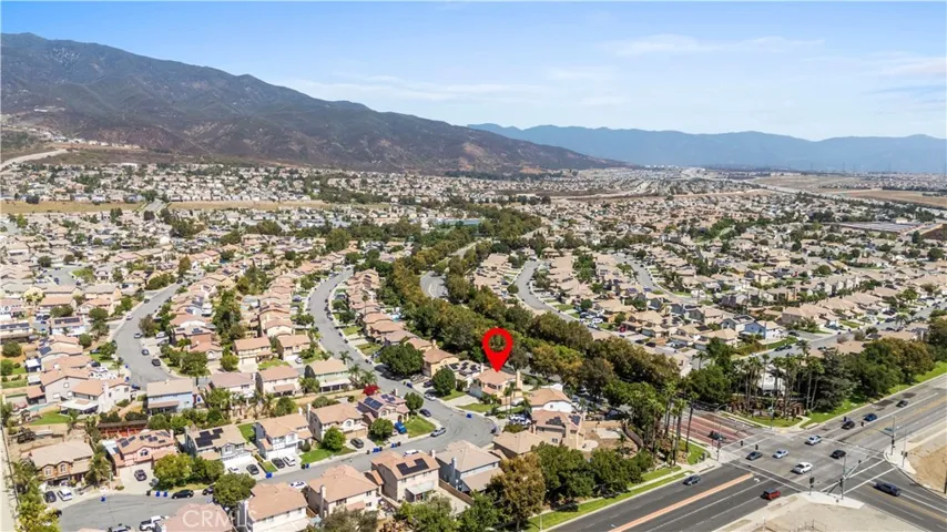 5655 Lone Pine, Fontana, California 92336