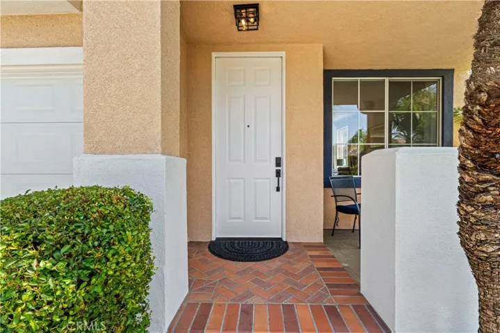 5655 Lone Pine, Fontana, California 92336