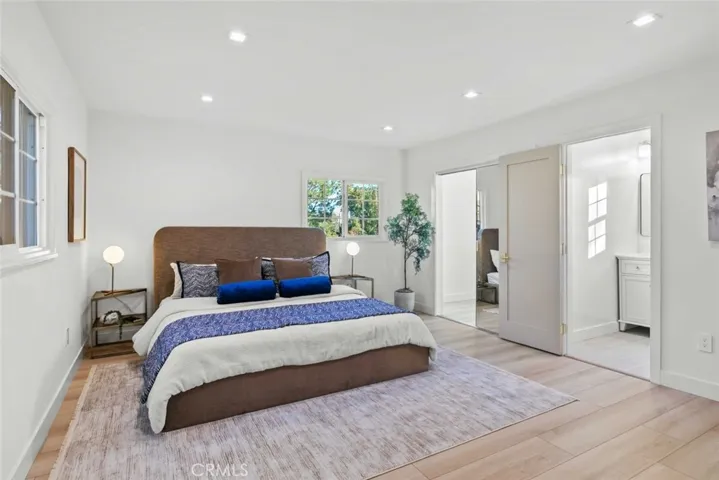 2512 Prospect Avenue, Montrose, California 91020