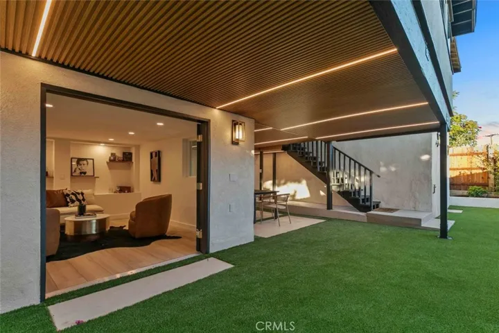2512 Prospect Avenue, Montrose, California 91020