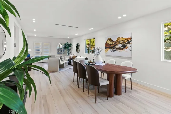 2512 Prospect Avenue, Montrose, California 91020