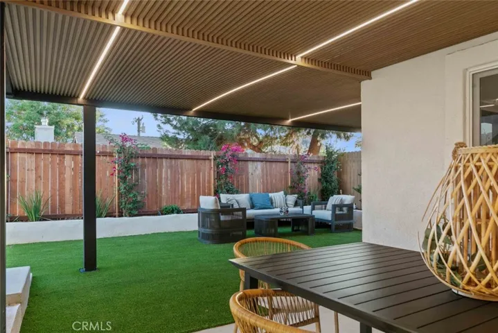 2512 Prospect Avenue, Montrose, California 91020