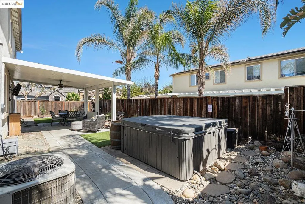 5684 Arcadia Cir, Discovery Bay, California 94505 home-pic-36