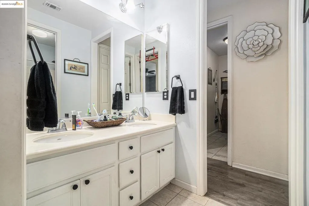 5684 Arcadia Cir, Discovery Bay, California 94505 home-pic-29