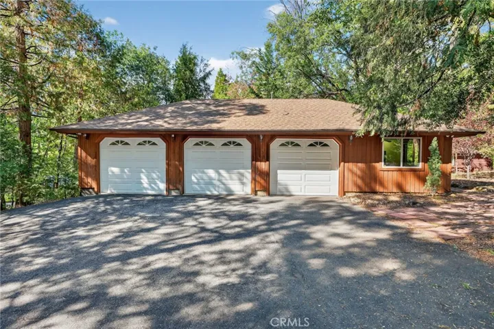 26020 Hemstreet Pl, Idyllwild, California 92549