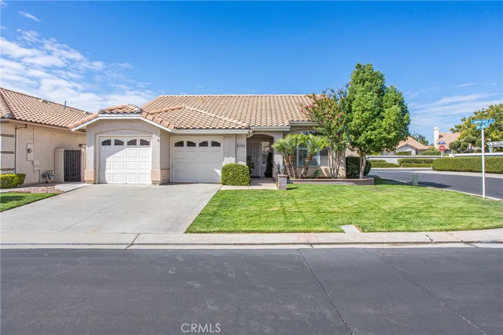 1021 Laguna Seca Court, Banning, California 92220 home-pic-2