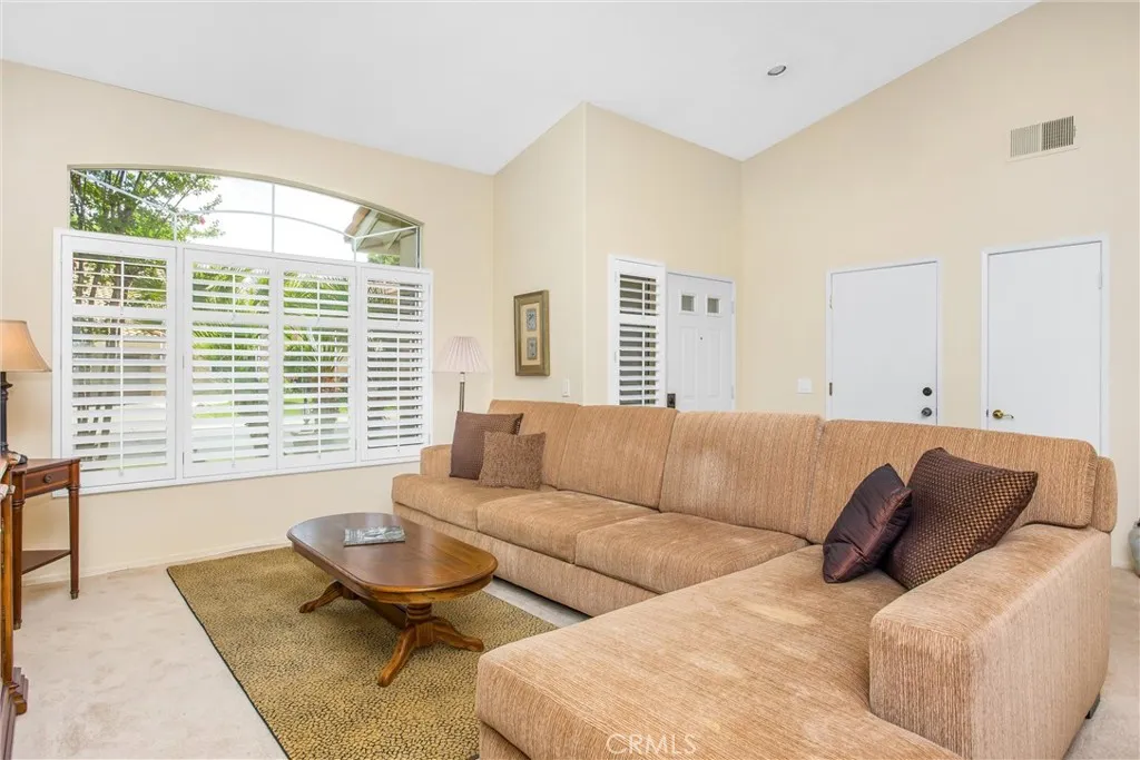 1021 Laguna Seca Court, Banning, California 92220 home-pic-5