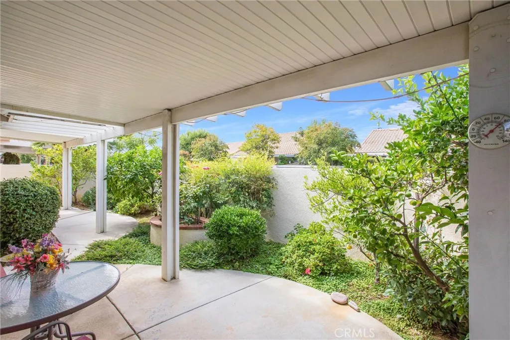 1021 Laguna Seca Court, Banning, California 92220 home-pic-20
