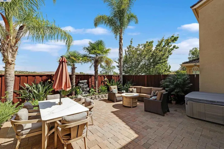 7217 Briza Loop, San Ramon, California 94582