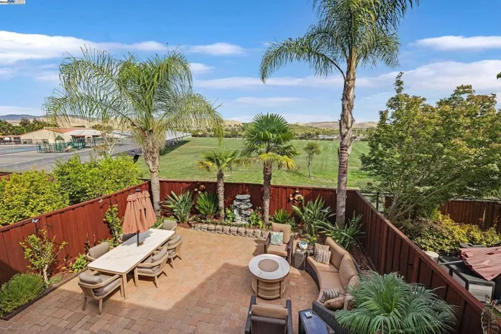 7217 Briza Loop, San Ramon, California 94582