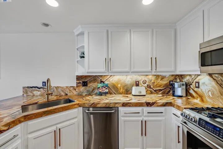 7217 Briza Loop, San Ramon, California 94582
