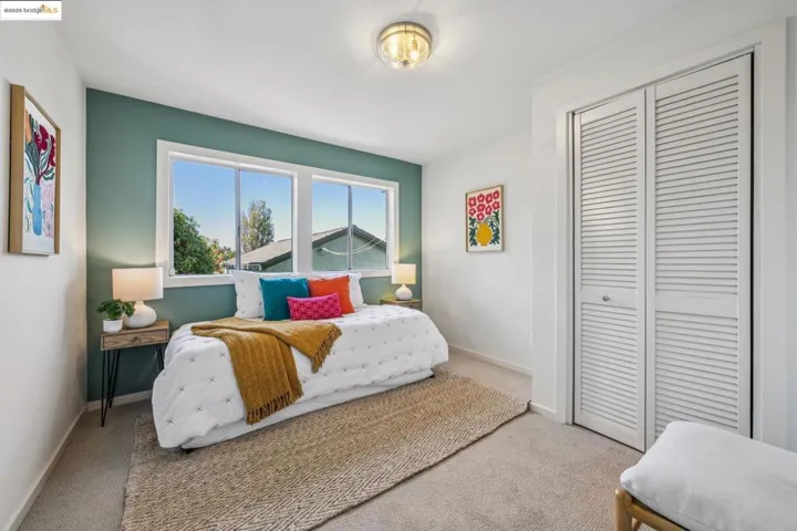 1631 Santa Clara St, Richmond, California 94804