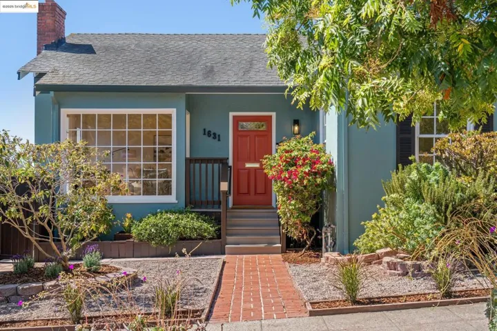 1631 Santa Clara St, Richmond, California 94804
