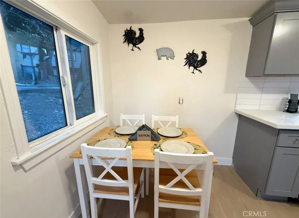 757 N Village Lane N, Crestline, California 92325 home-pic-16