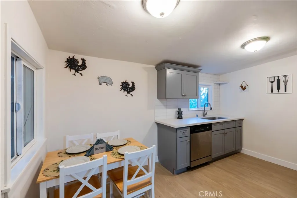 757 N Village Lane N, Crestline, California 92325 home-pic-22