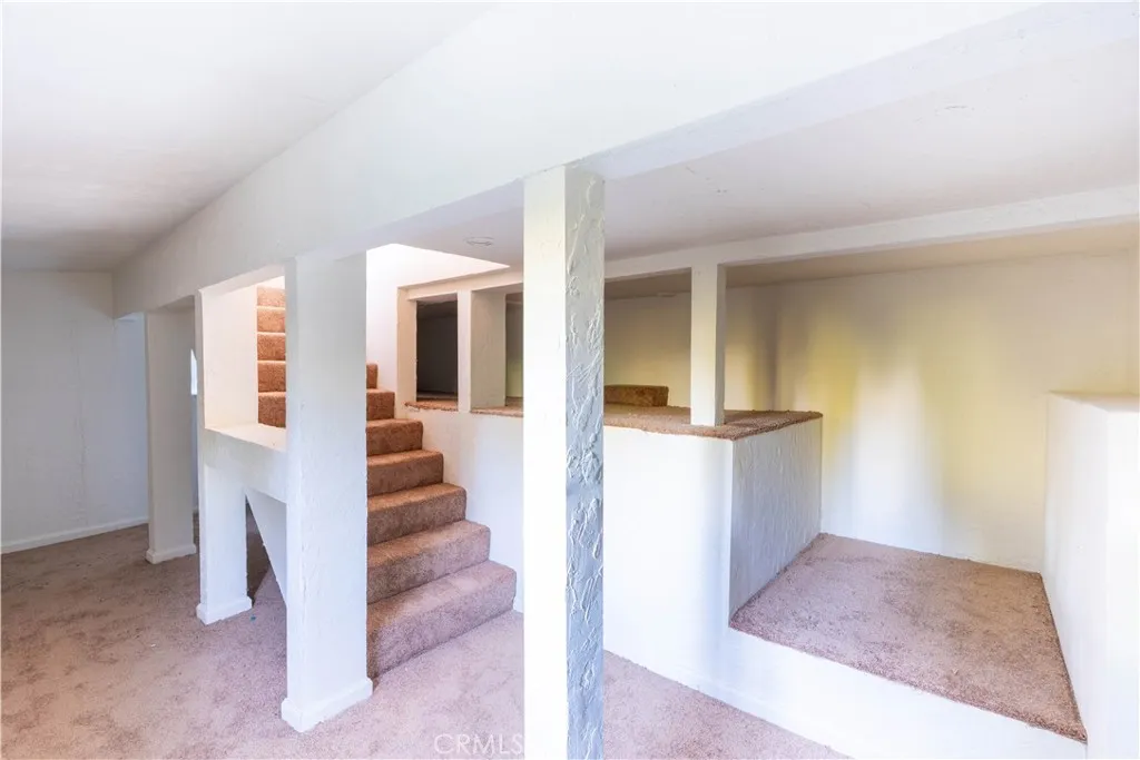 757 N Village Lane N, Crestline, California 92325 home-pic-33