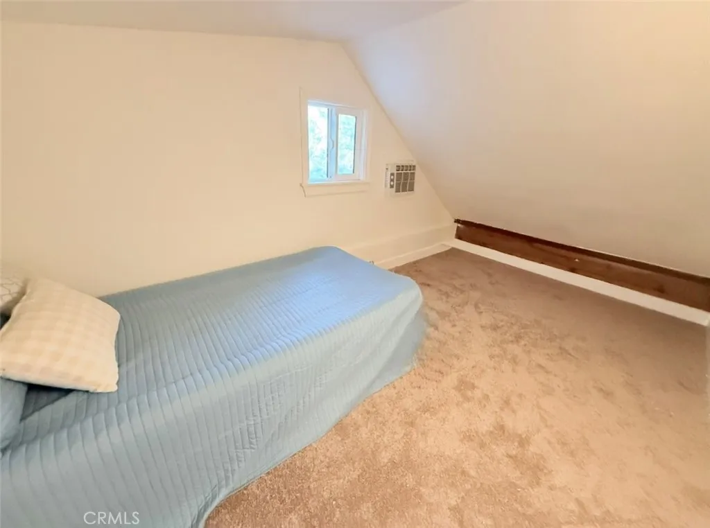 757 N Village Lane N, Crestline, California 92325 home-pic-29