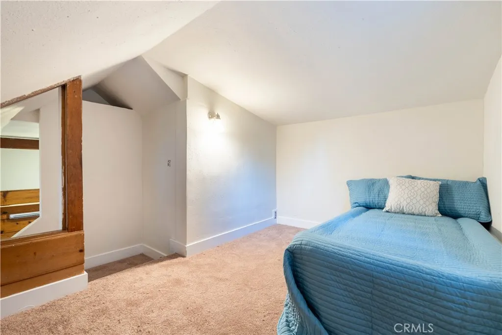 757 N Village Lane N, Crestline, California 92325 home-pic-30