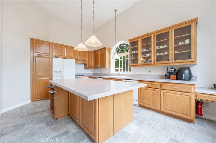 30169 Magic Drive, Running Springs, California 92382