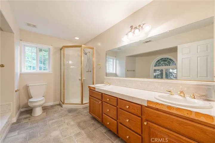 30169 Magic Drive, Running Springs, California 92382