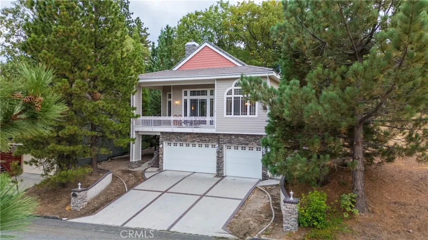 30169 Magic Drive, Running Springs, California 92382