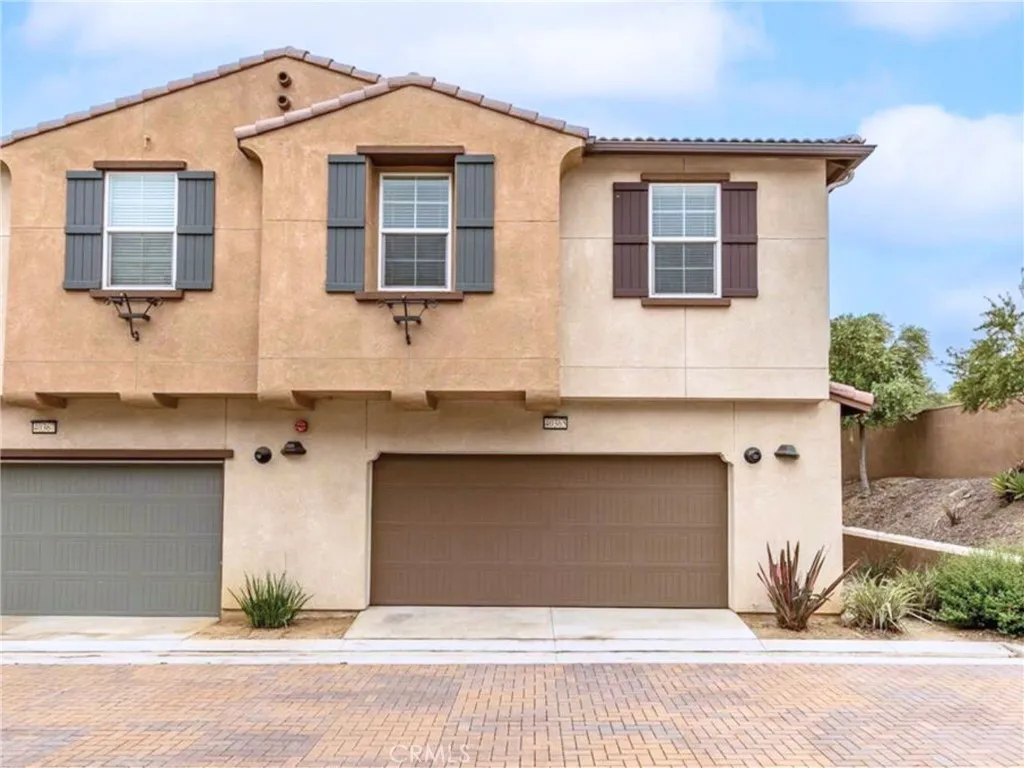 40365 Calle Real, Murrieta, California 92563 home-pic-2