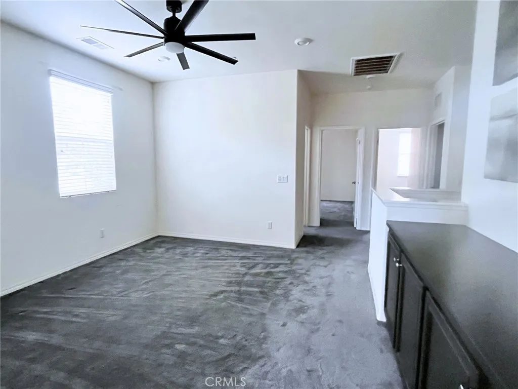 40365 Calle Real, Murrieta, California 92563 home-pic-12