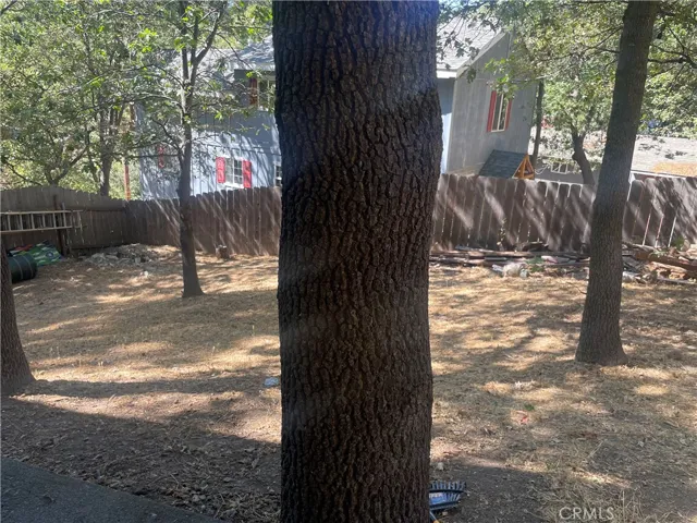467 Boothe Lane, Crestline, California 92325