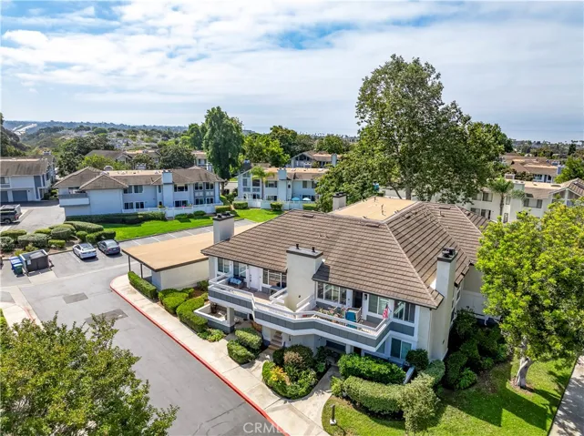 875 Buttercup Road, Carlsbad, California 92011