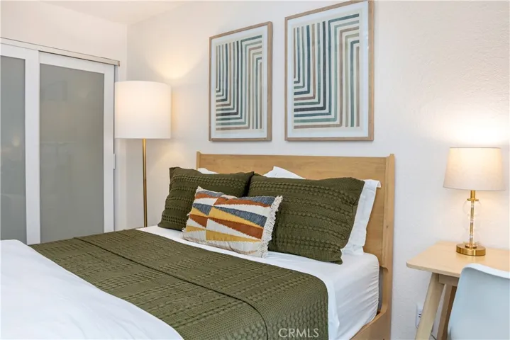 875 Buttercup Road, Carlsbad, California 92011