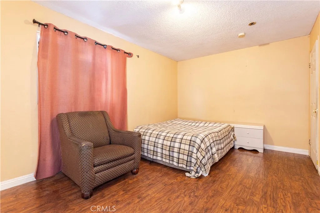6411 6411 West Boulevard, Inglewood, California 90302 home-pic-16