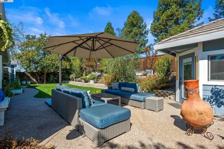 654 Daisyfield Dr, Livermore, California 94551
