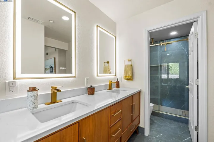 654 Daisyfield Dr, Livermore, California 94551