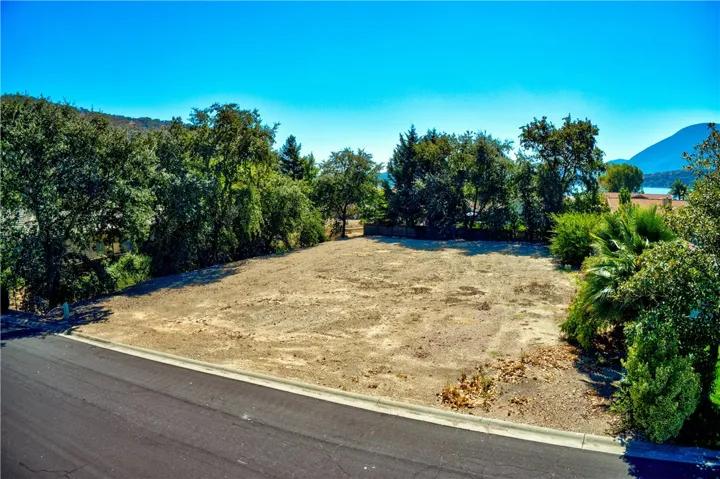 8541 Paradise Valley Boulevard, Lucerne, California 95458