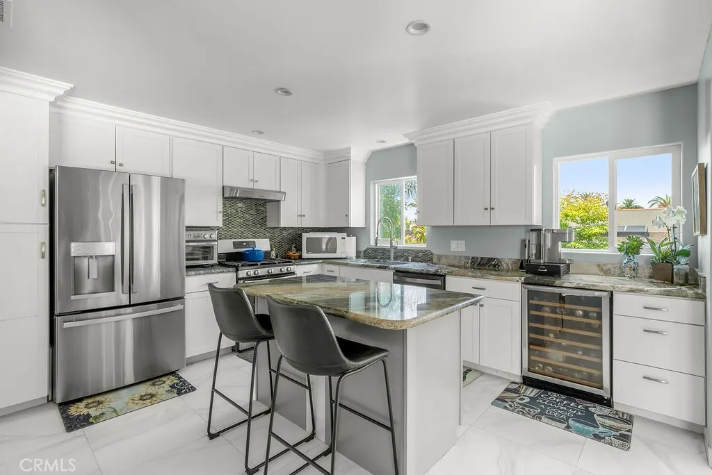 3703 S Patton Avenue, San Pedro, California 90731 home-pic-17