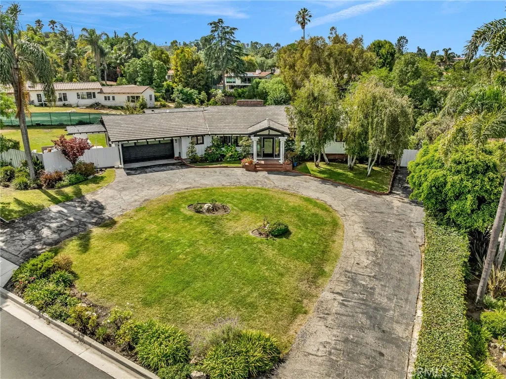 1133 Granvia Altamira, Palos Verdes Estates, California 90274 home-pic-70