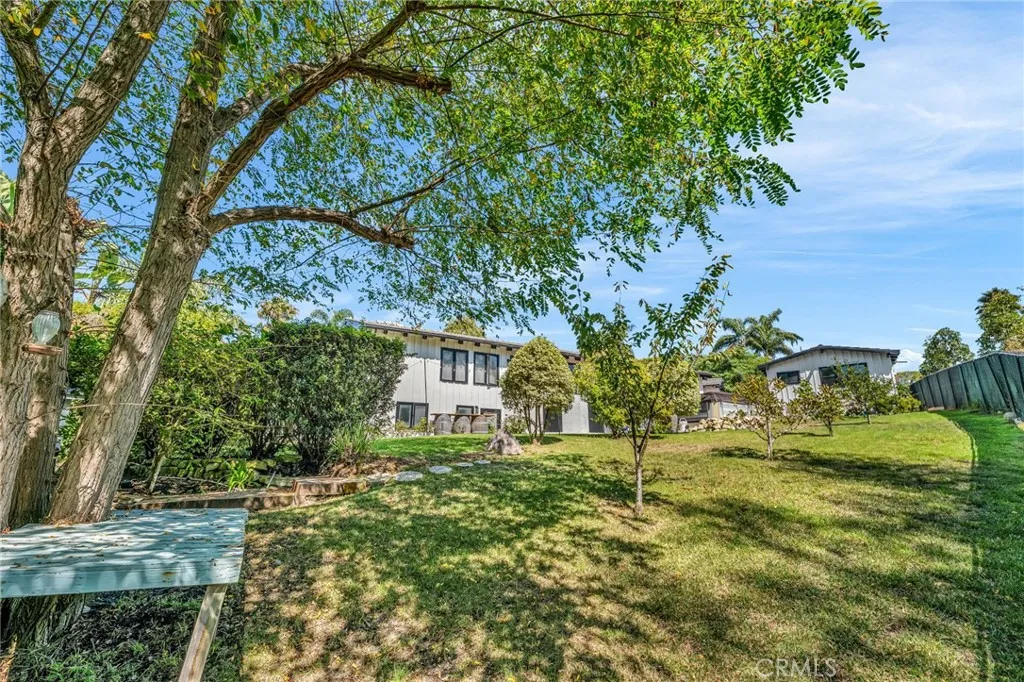 1133 Granvia Altamira, Palos Verdes Estates, California 90274 home-pic-64