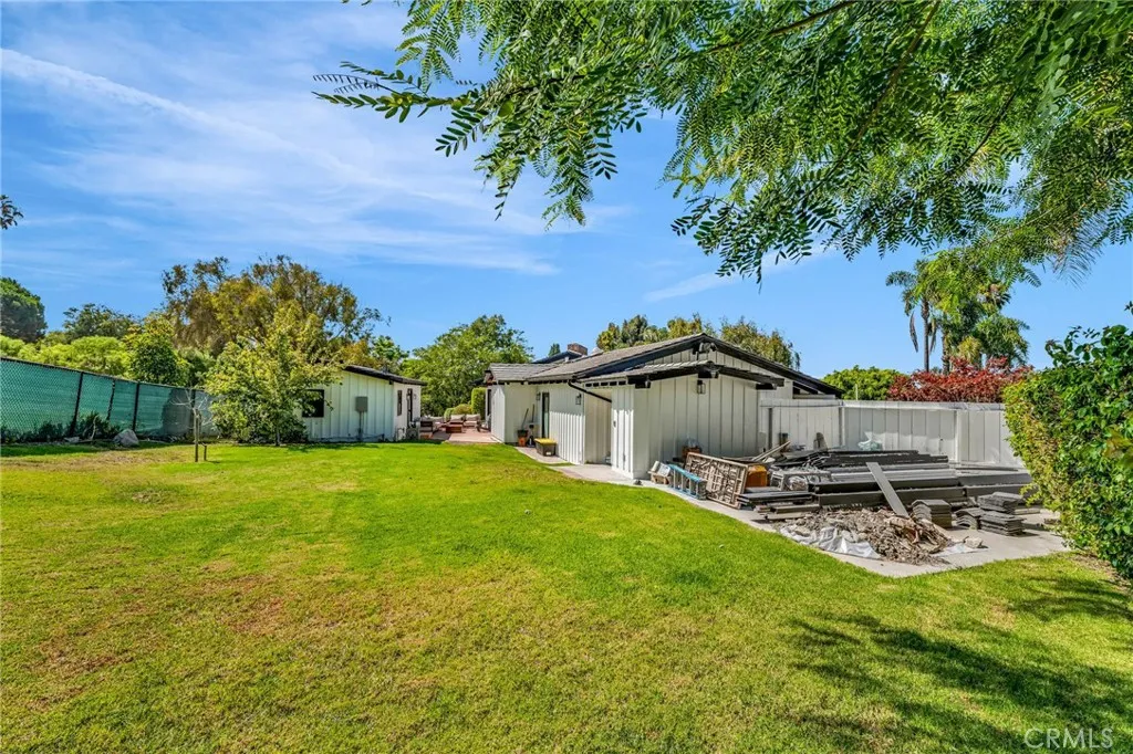 1133 Granvia Altamira, Palos Verdes Estates, California 90274 home-pic-67