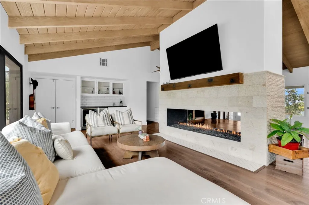 1133 Granvia Altamira, Palos Verdes Estates, California 90274 home-pic-29