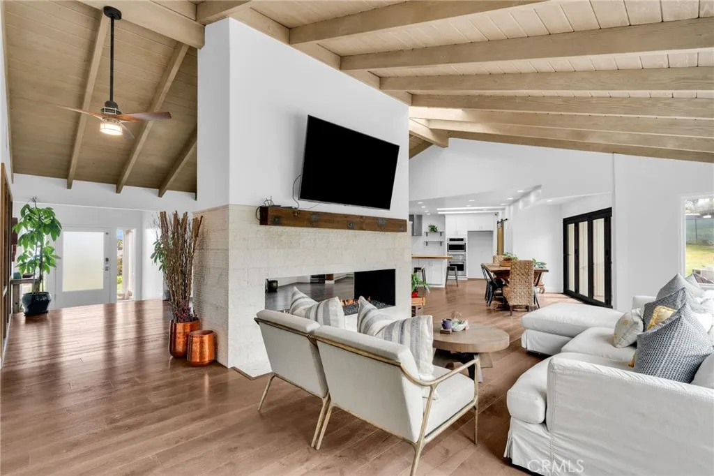 1133 Granvia Altamira, Palos Verdes Estates, California 90274 home-pic-28