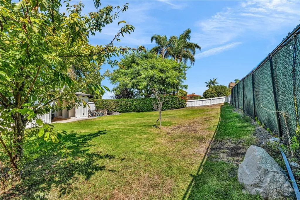 1133 Granvia Altamira, Palos Verdes Estates, California 90274 home-pic-65