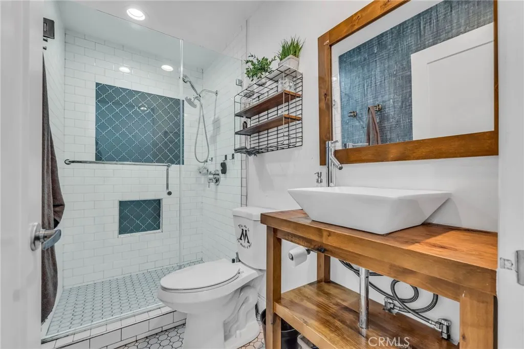 1133 Granvia Altamira, Palos Verdes Estates, California 90274 home-pic-40
