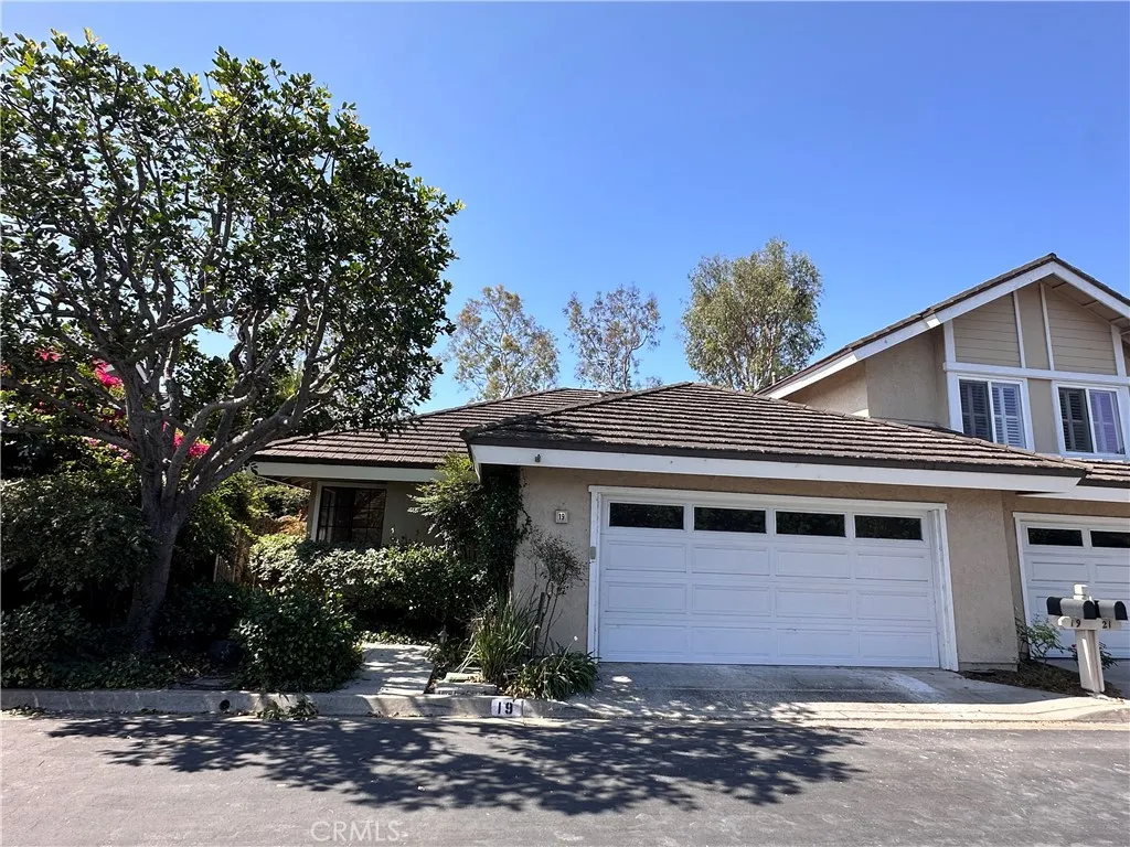 19 Willowgrove, Irvine, California 92604 home-pic-6