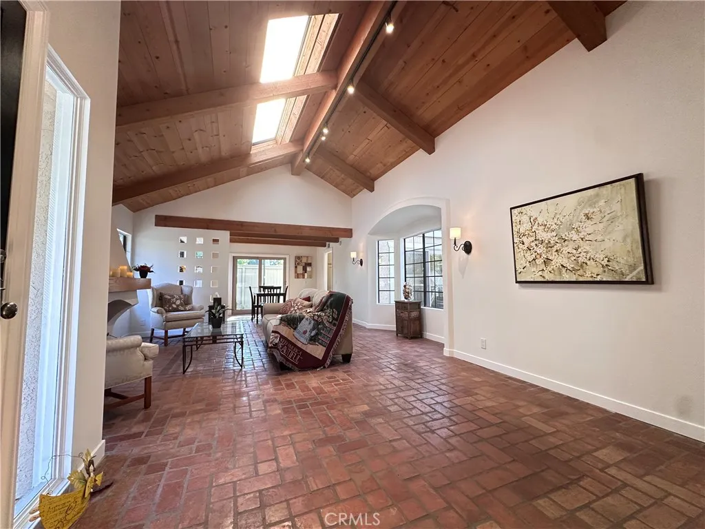 19 Willowgrove, Irvine, California 92604 home-pic-14