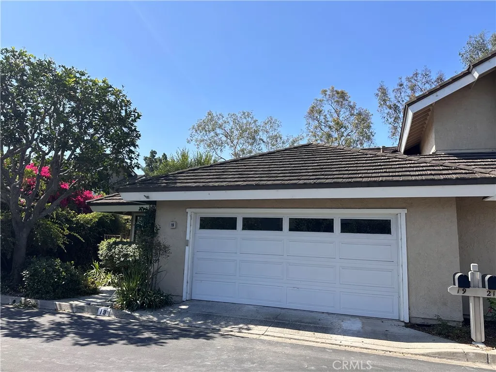19 Willowgrove, Irvine, California 92604 home-pic-8